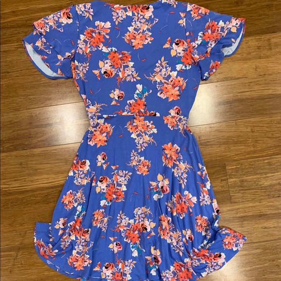 Tabitha Webb Floral Faux Wrap skater dress - Picture 5 of 6